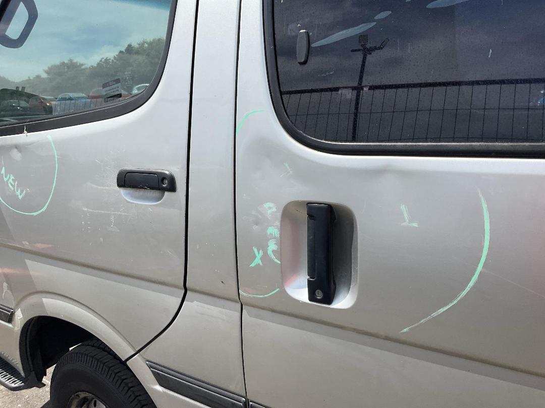 Photo '6' of Toyota Hiace ZL Photo '6' of Toyota Hiace ZL