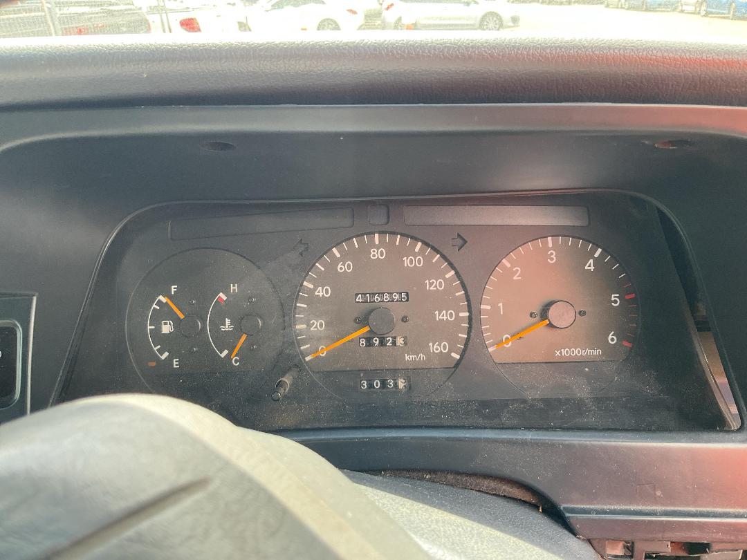 Photo '8' of Toyota Hiace ZL Photo '8' of Toyota Hiace ZL