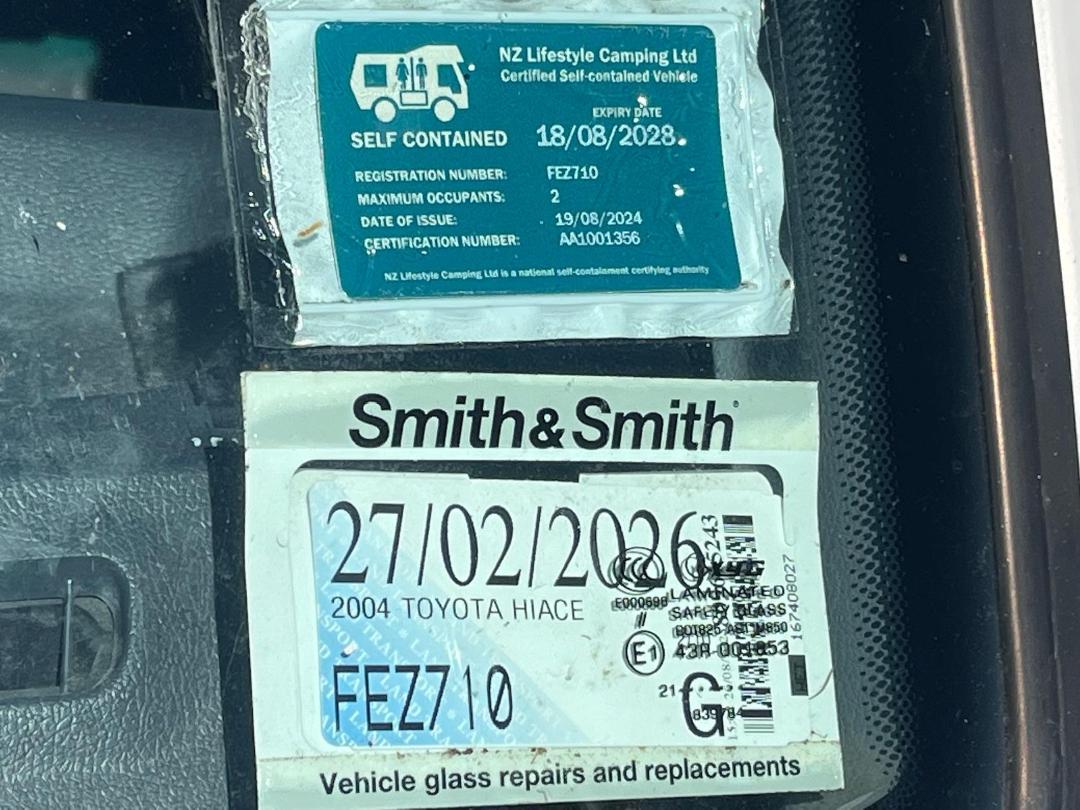 Photo '12' of Toyota Hiace