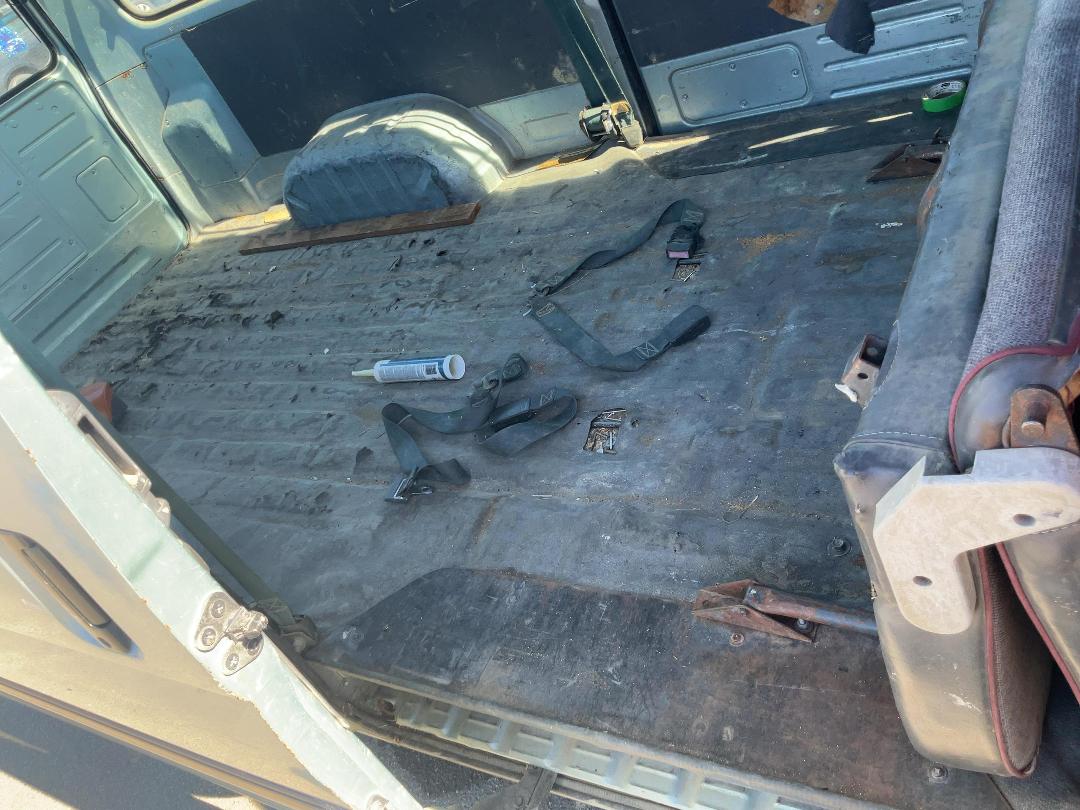 Photo '15' of Toyota Hiace ZL