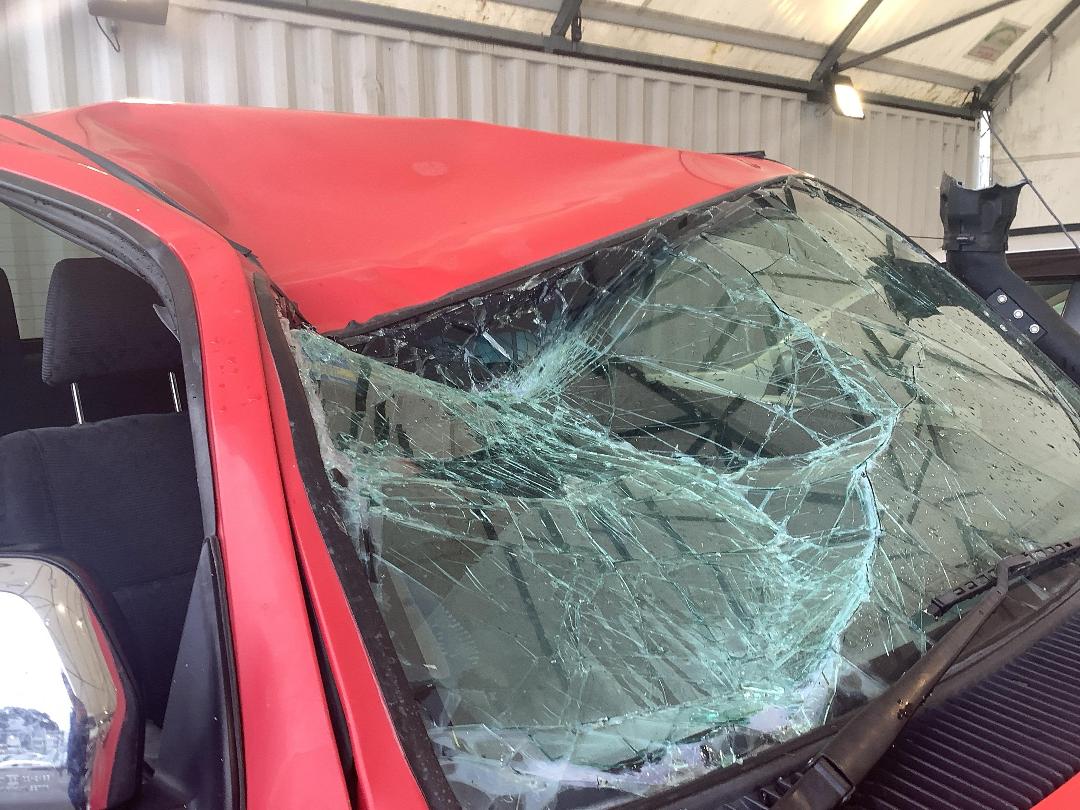 Photo '3' of Toyota Hilux TD SR5 D/C