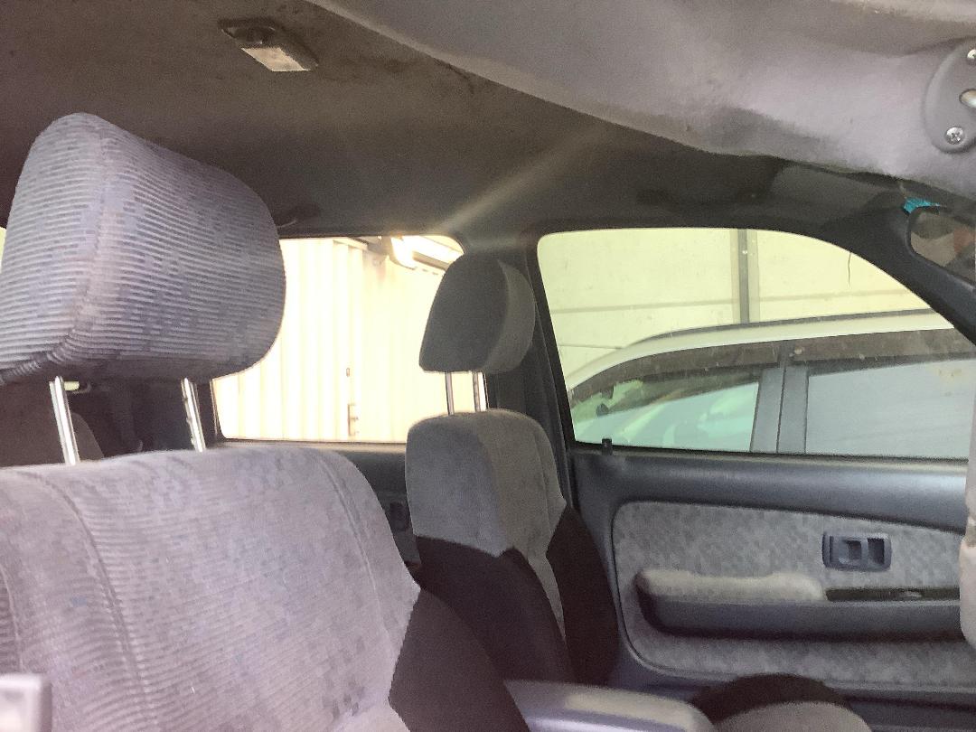 Photo '14' of Toyota Hilux TD SR5 D/C