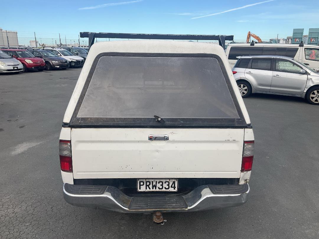 Photo '5' of Toyota Hilux X/CAB