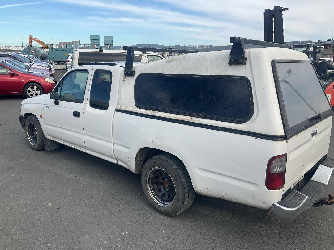 Photo '4' of Toyota Hilux X/CAB