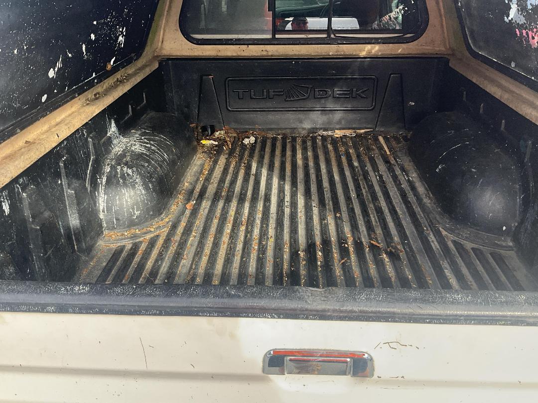 Photo '10' of Toyota Hilux X/CAB