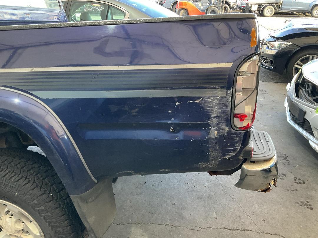 Photo '15' of Toyota Hilux TD SR5 D/C