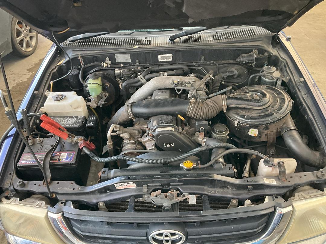 Photo '33' of Toyota Hilux TD SR5 D/C