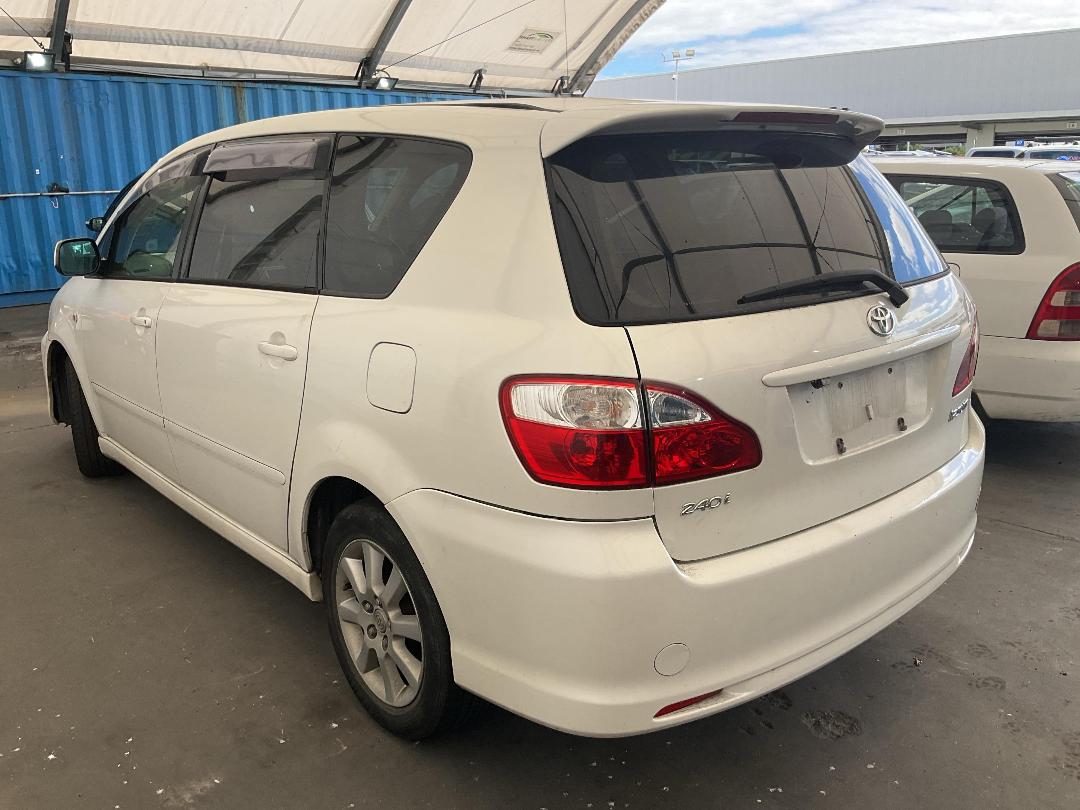 Photo '4' of Toyota Ipsum