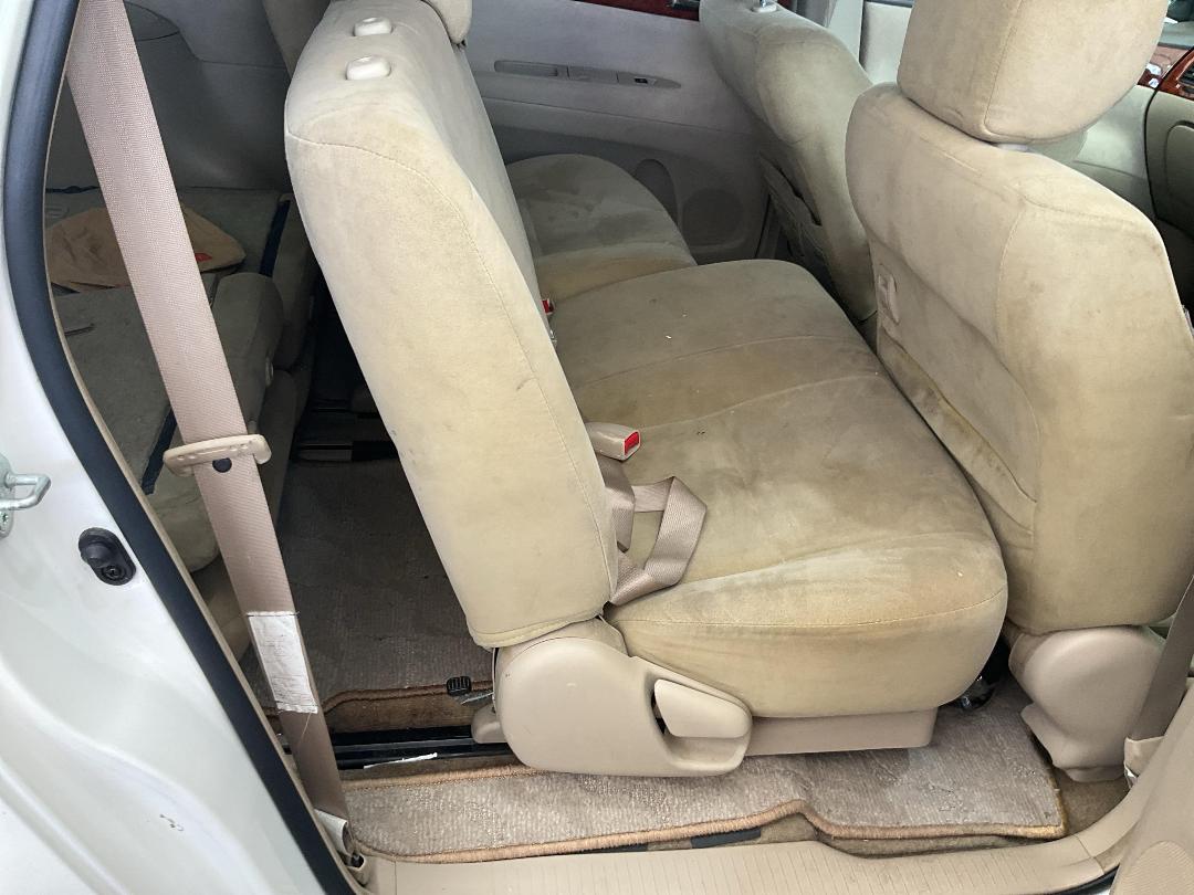 Photo '7' of Toyota Ipsum