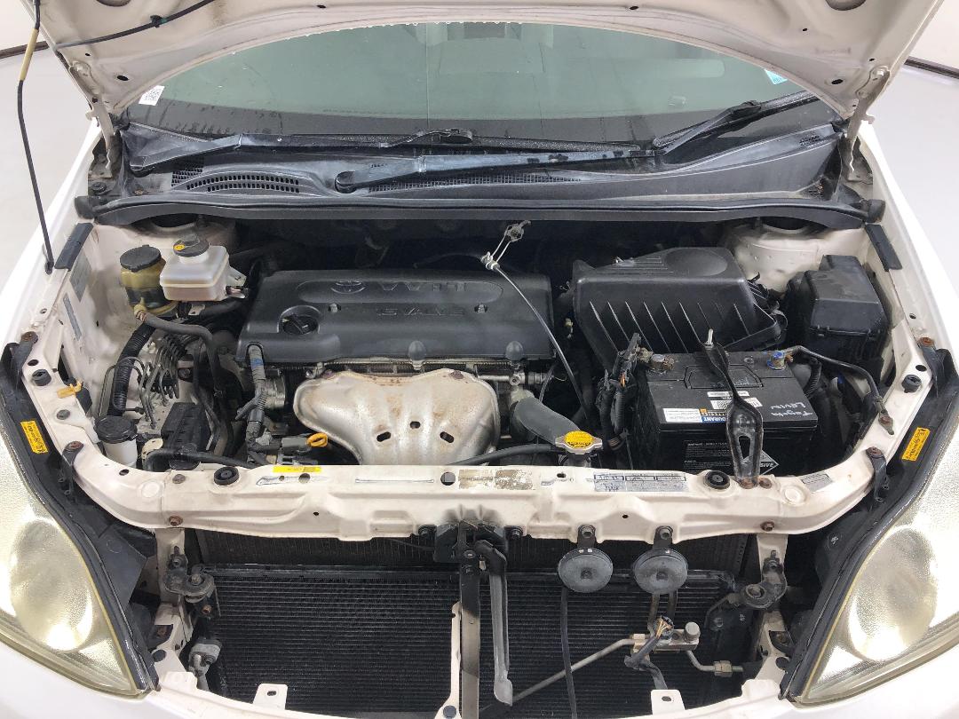 Photo '13' of Toyota Ipsum