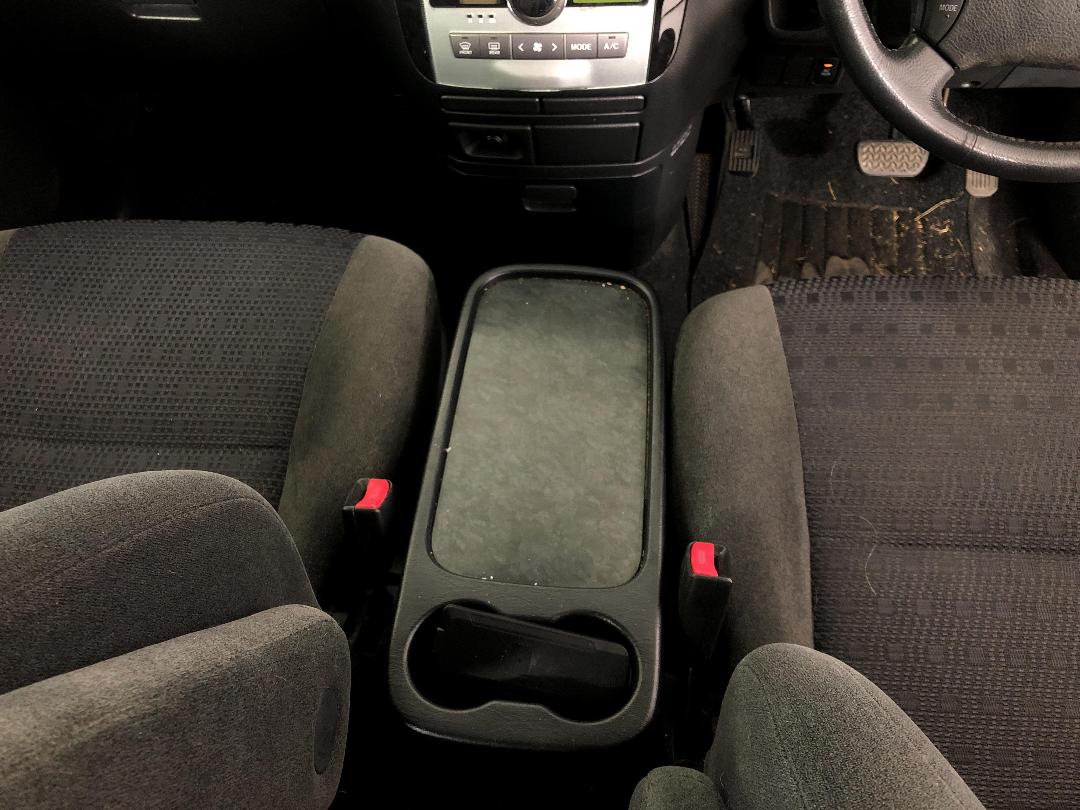 Photo '18' of Toyota Ipsum