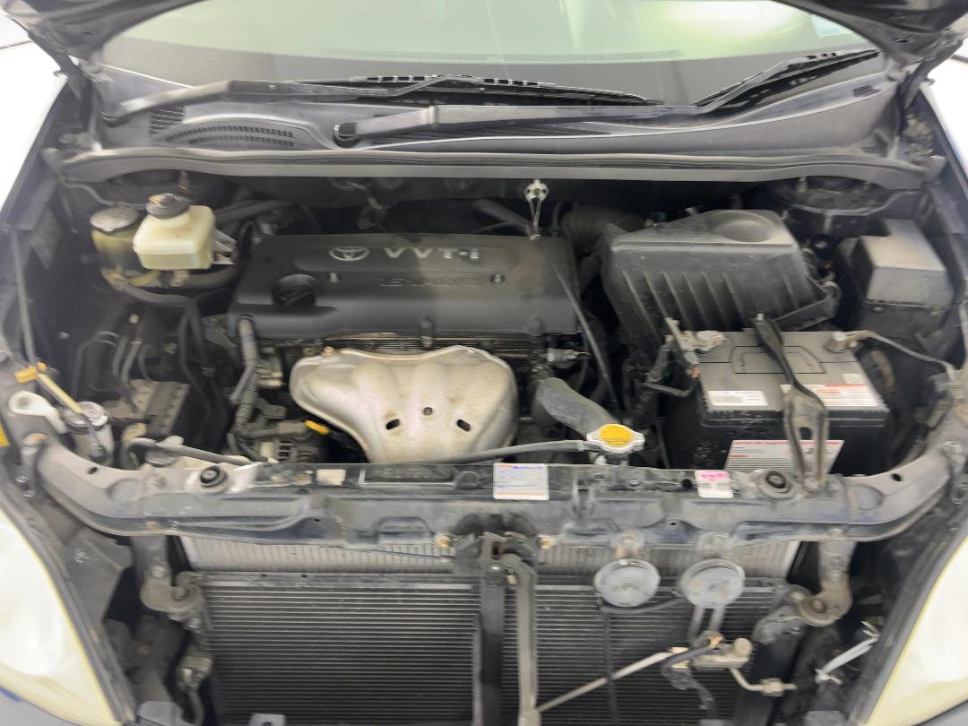 Photo '13' of Toyota Ipsum Photo '13' of Toyota Ipsum