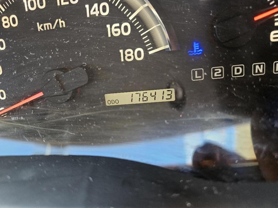 Photo '14' of Toyota Ipsum