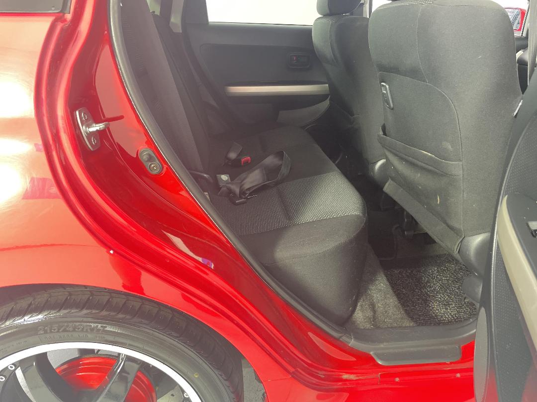 Photo '20' of Toyota IST