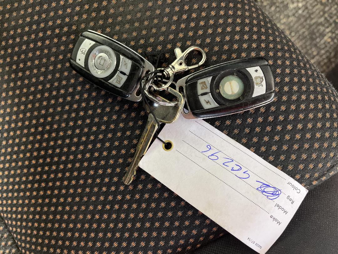 Photo '22' of Toyota IST Photo '22' of Toyota IST