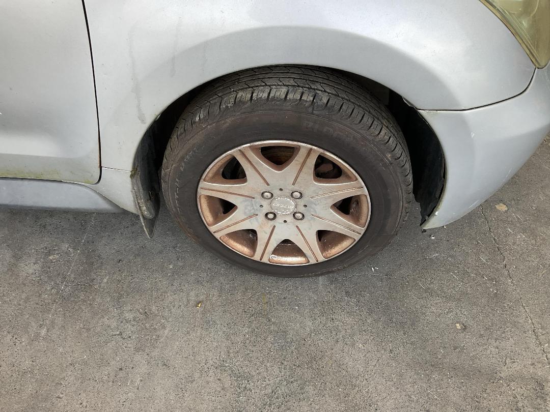 Photo '2' of Toyota IST