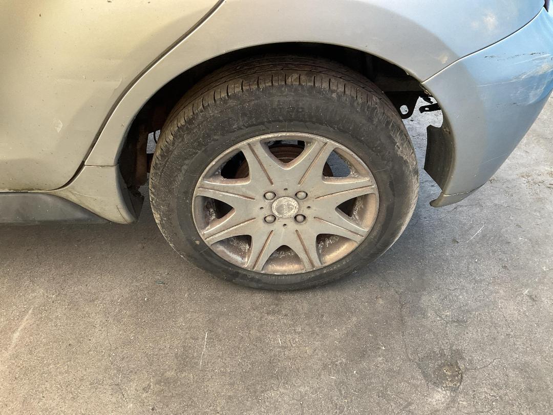 Photo '11' of Toyota IST