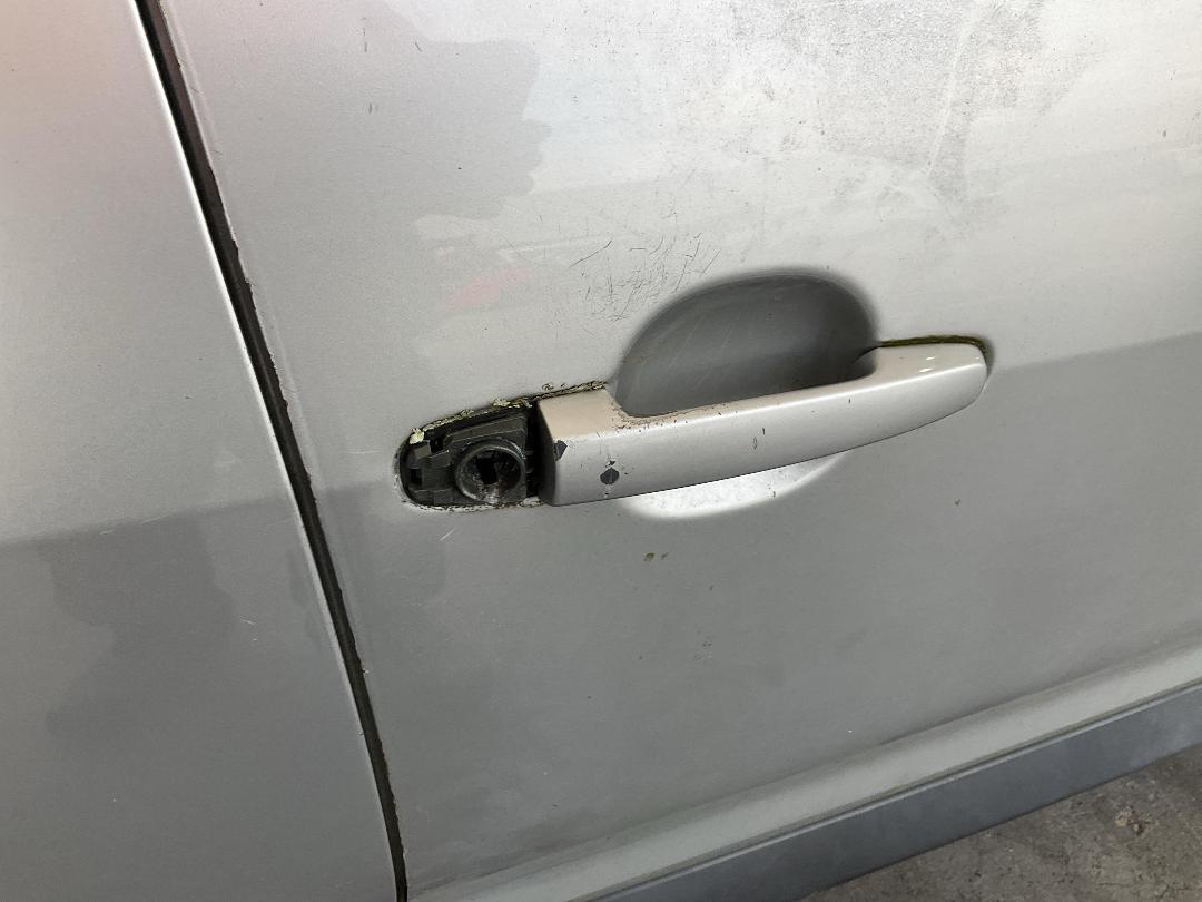 Photo '19' of Toyota IST