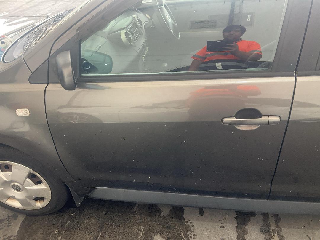 Photo '8' of Toyota IST