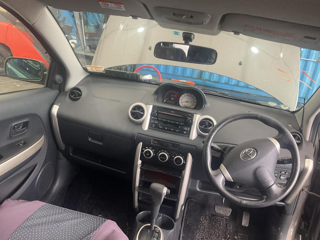 Photo '23' of Toyota IST