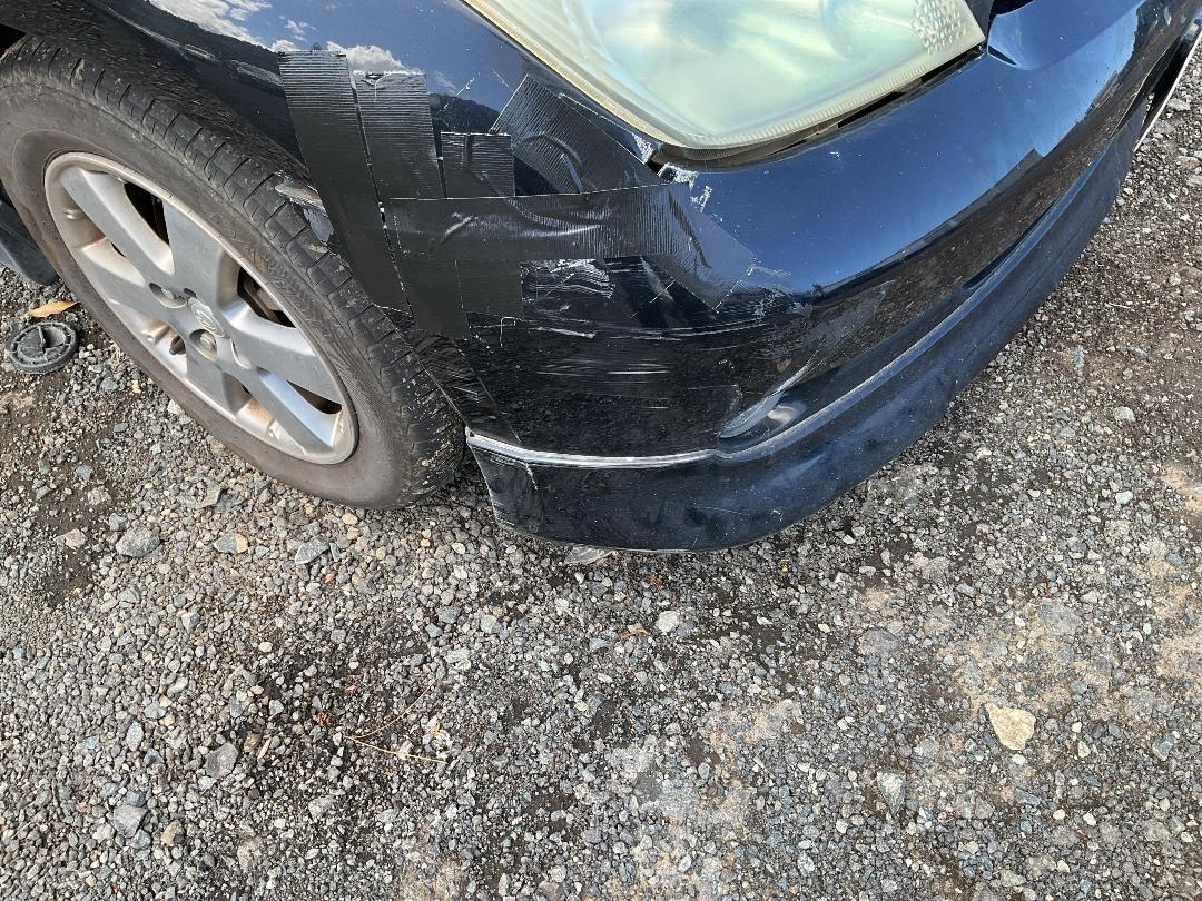 Photo '5' of Toyota IST Photo '5' of Toyota IST