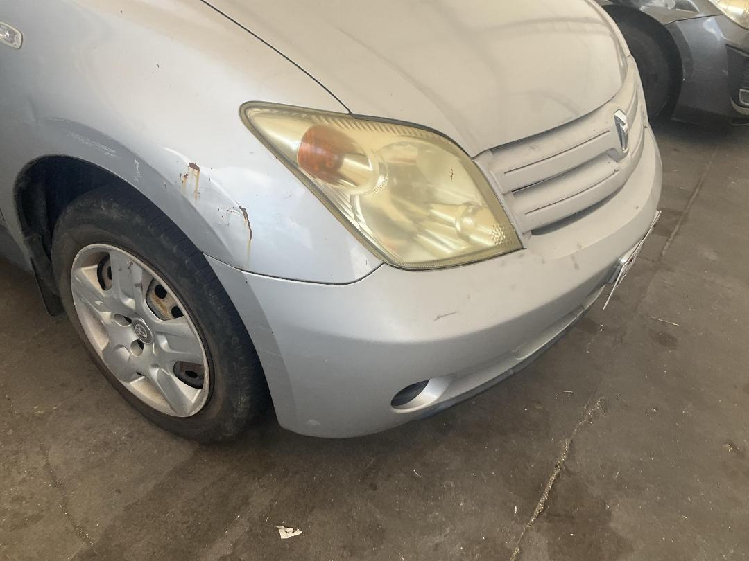 Photo '4' of Toyota IST Photo '4' of Toyota IST