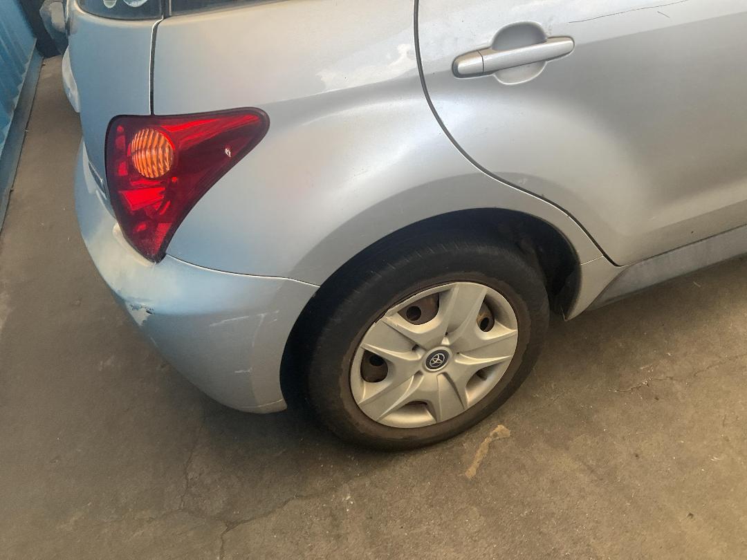 Photo '15' of Toyota IST Photo '15' of Toyota IST