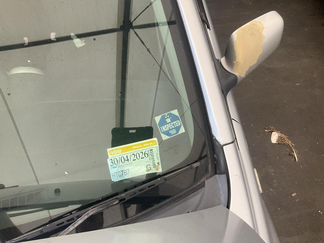 Photo '27' of Toyota IST Photo '27' of Toyota IST