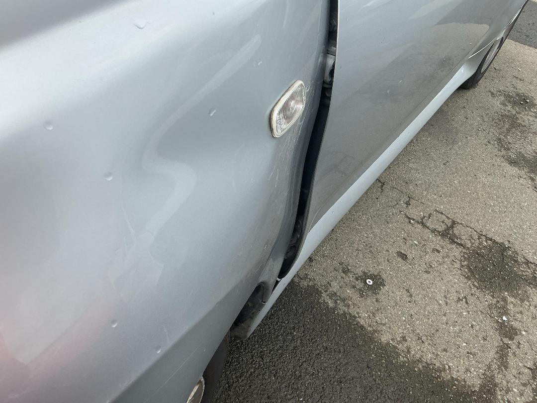 Photo '10' of Toyota IST