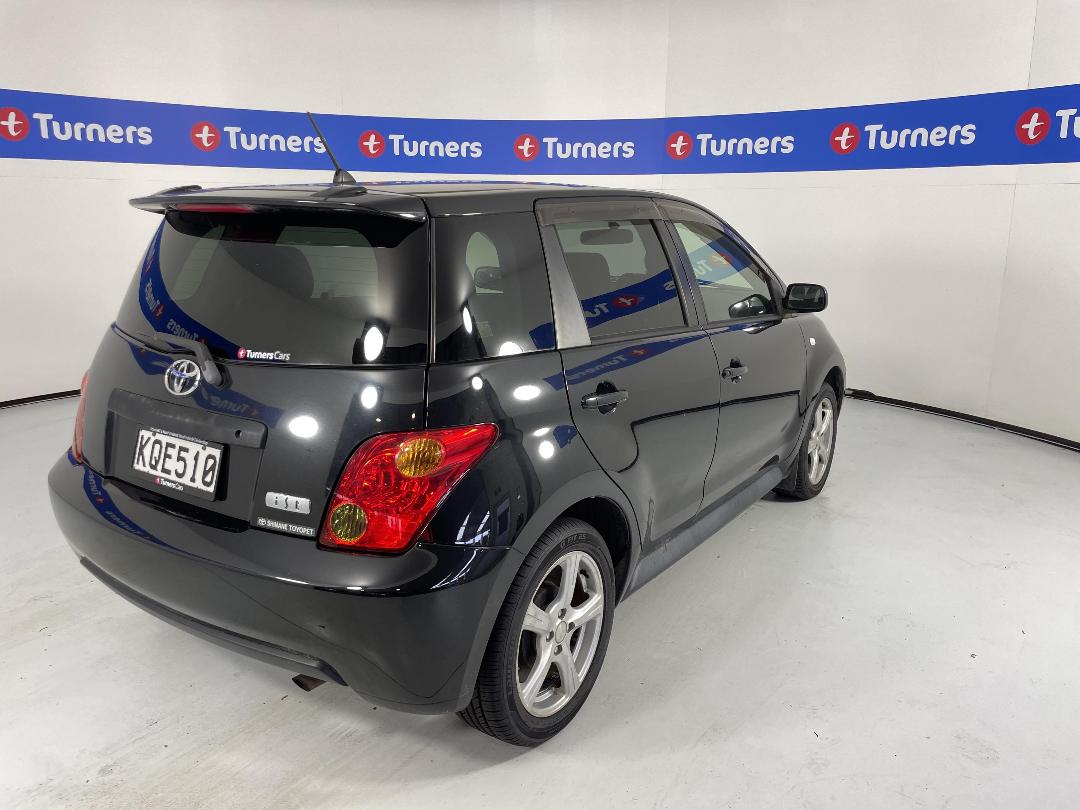 Photo '7' of Toyota IST