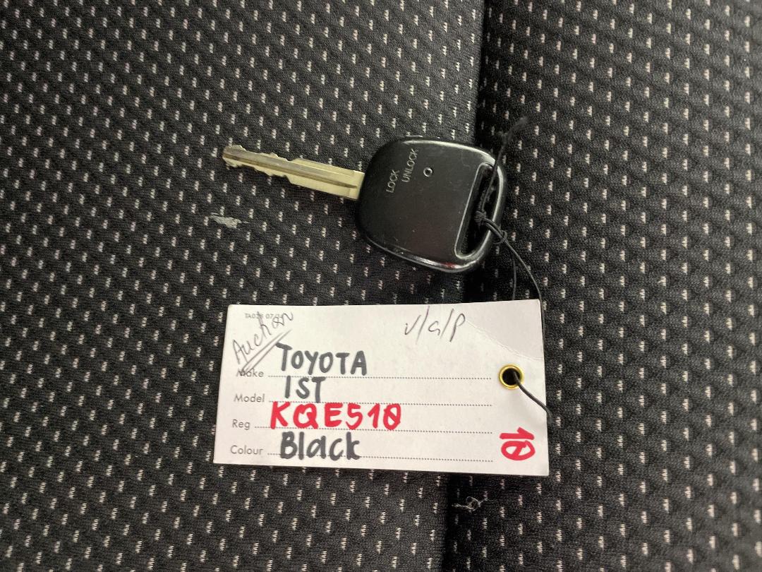 Photo '22' of Toyota IST