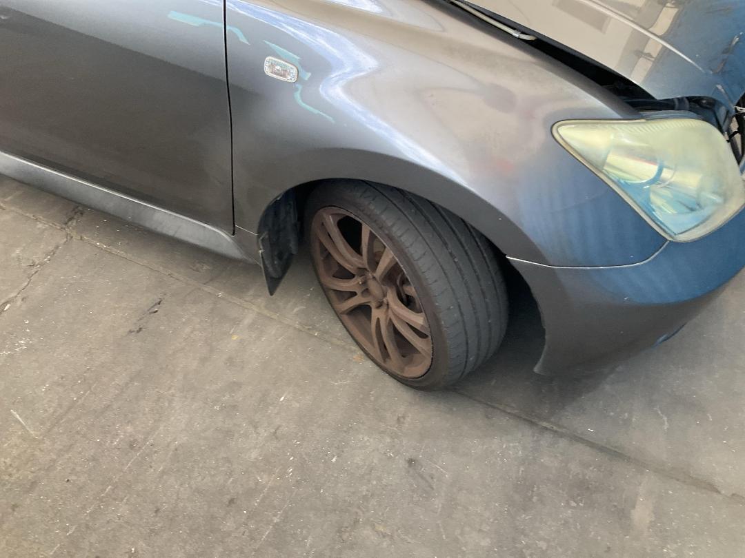 Photo '2' of Toyota IST Photo '2' of Toyota IST