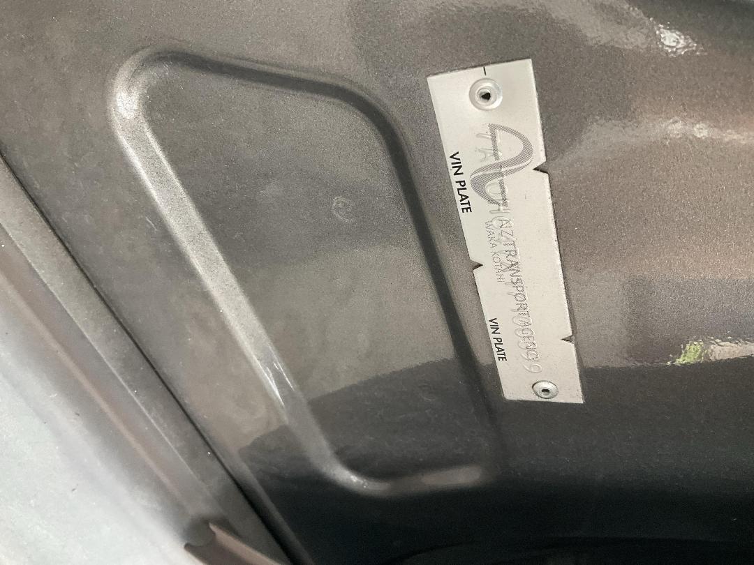 Photo '17' of Toyota IST Photo '17' of Toyota IST