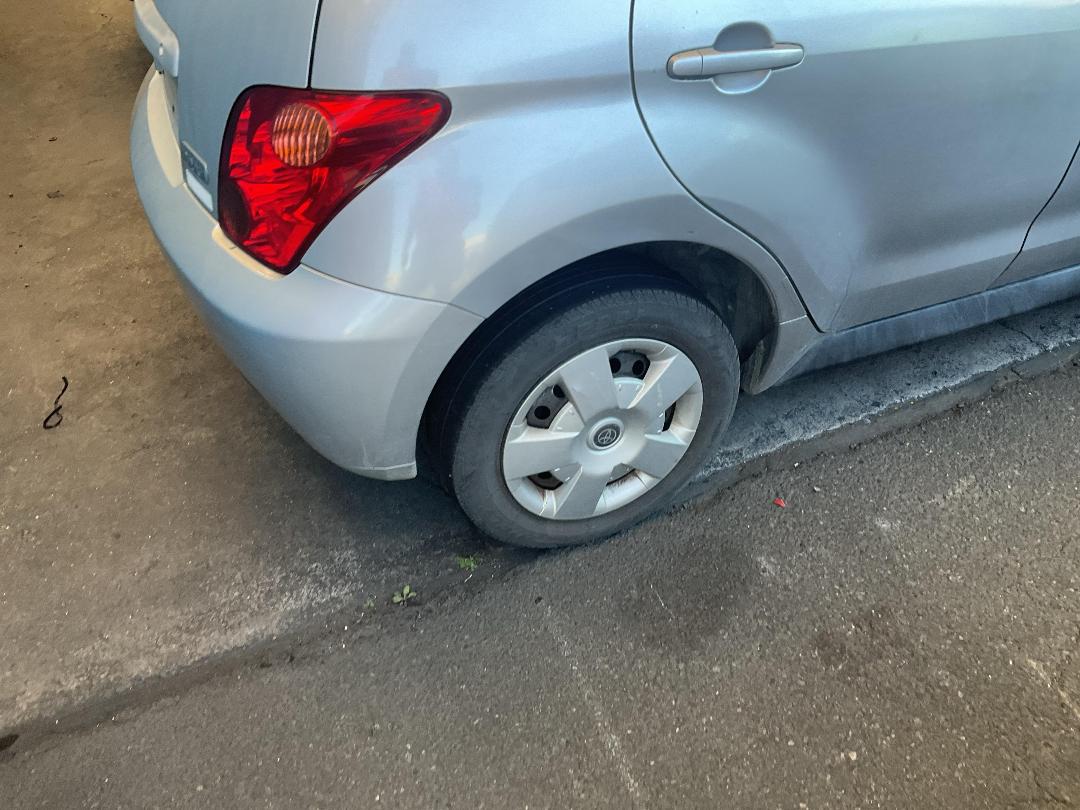 Photo '14' of Toyota IST Photo '14' of Toyota IST