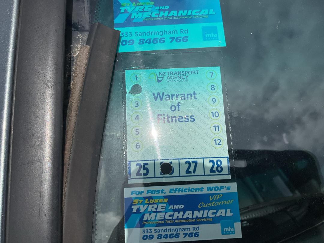 Photo '11' of Toyota Kluger Photo '11' of Toyota Kluger