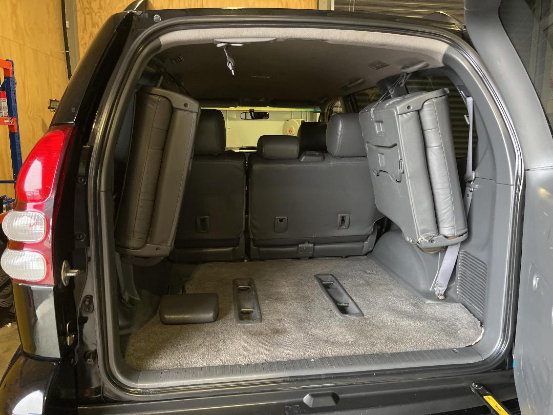 Photo '14' of Toyota Landcruiser Prado Photo '14' of Toyota Landcruiser Prado