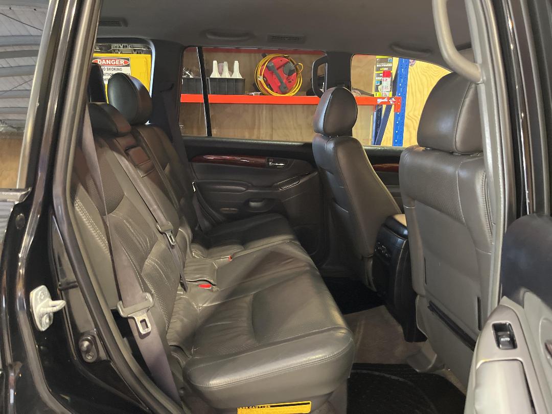 Photo '20' of Toyota Landcruiser Prado Photo '20' of Toyota Landcruiser Prado