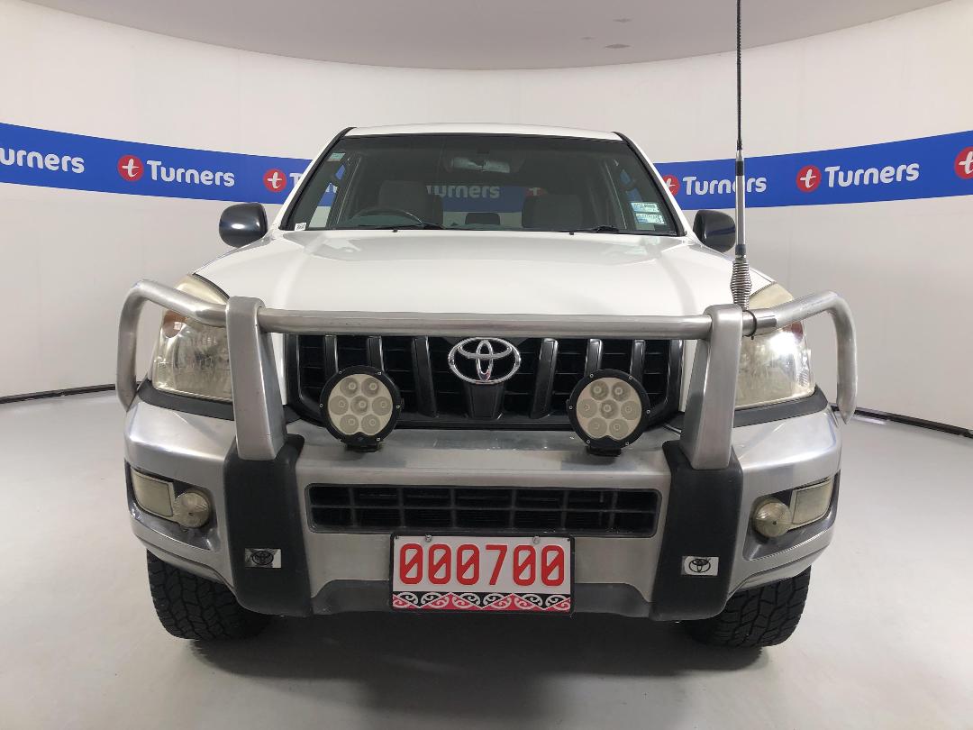 Photo '2' of Toyota Landcruiser Prado