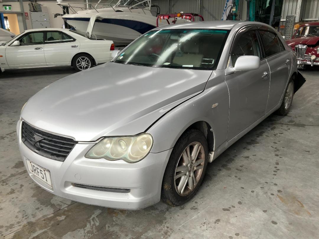 Photo '2' of Toyota Markx 250G Photo '2' of Toyota Markx 250G