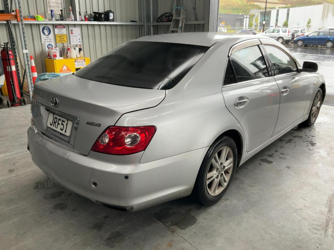 Photo '4' of Toyota Markx 250G Photo '4' of Toyota Markx 250G