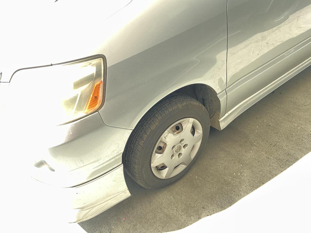 Photo '6' of Toyota Noah