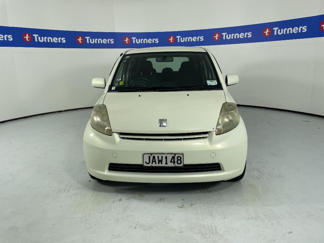 Photo '2' of Toyota Passo