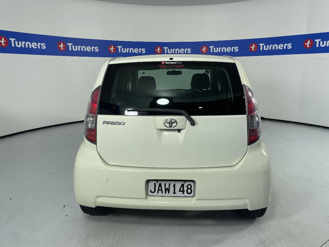 Photo '6' of Toyota Passo