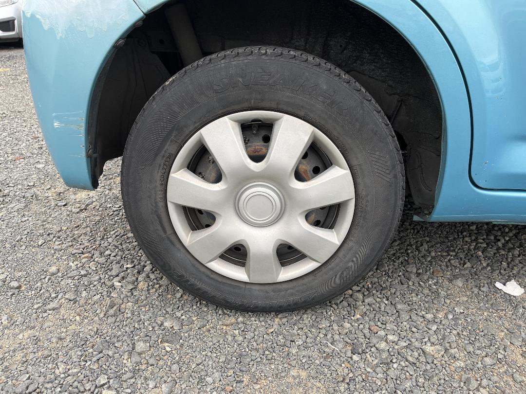 Photo '10' of Toyota Passo Photo '10' of Toyota Passo