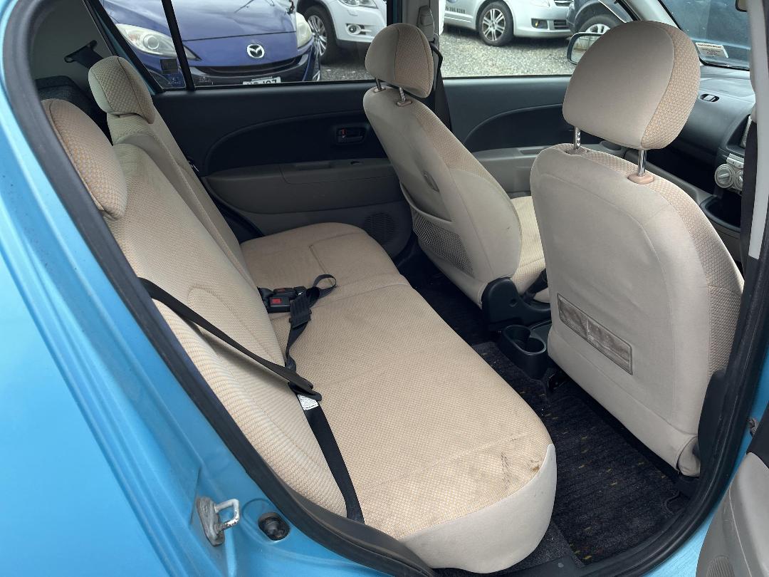 Photo '18' of Toyota Passo Photo '18' of Toyota Passo