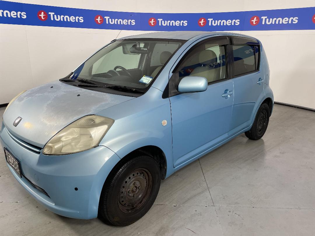 Photo '4' of Toyota Passo