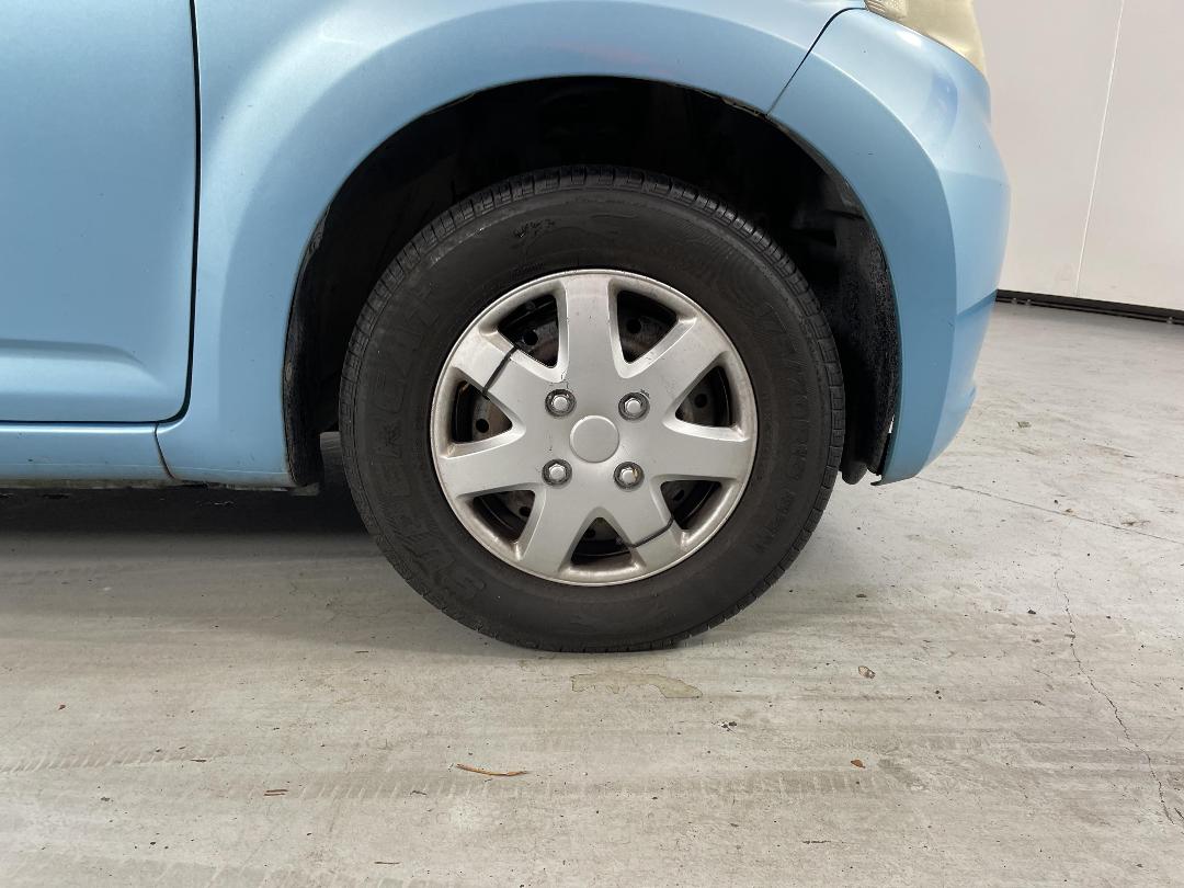 Photo '9' of Toyota Passo