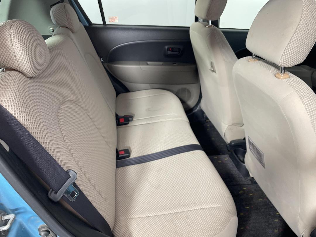 Photo '20' of Toyota Passo