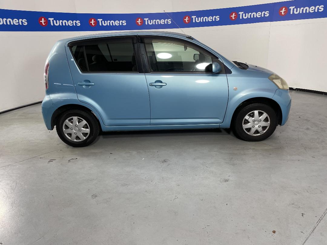 Photo '23' of Toyota Passo