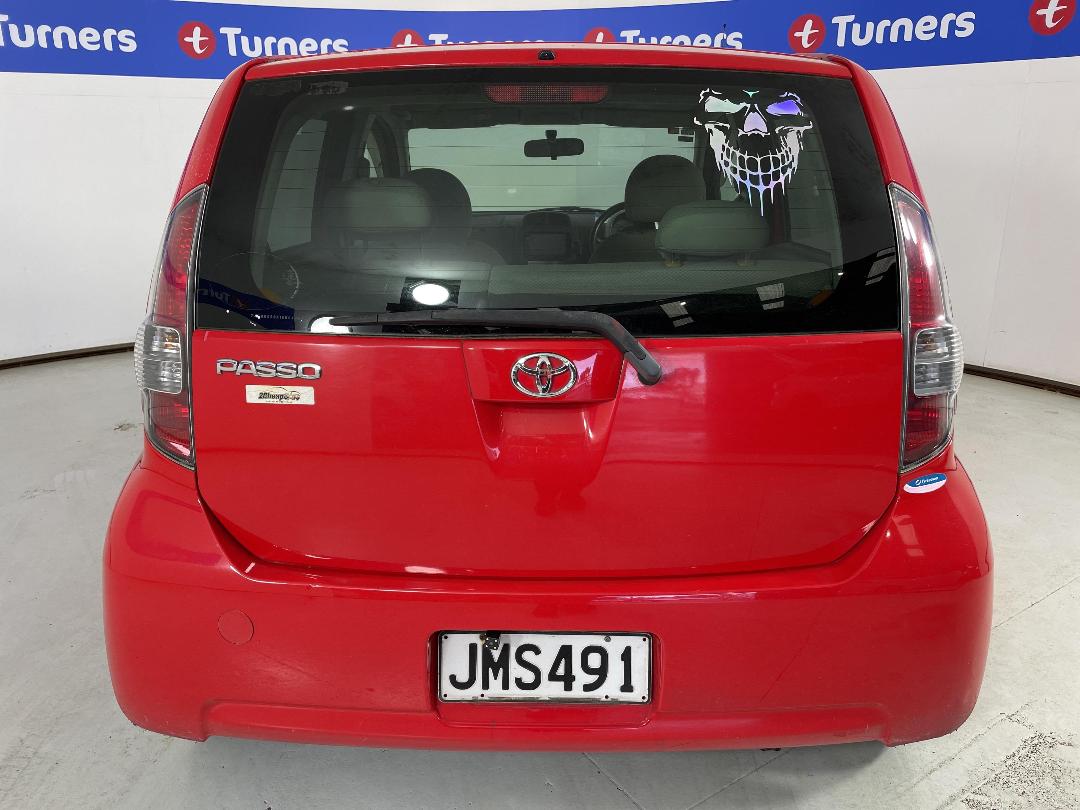 Photo '6' of Toyota Passo